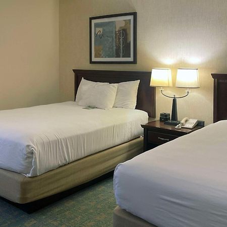 Prado Hotel By Choice Hotels Риджланд Екстериор снимка