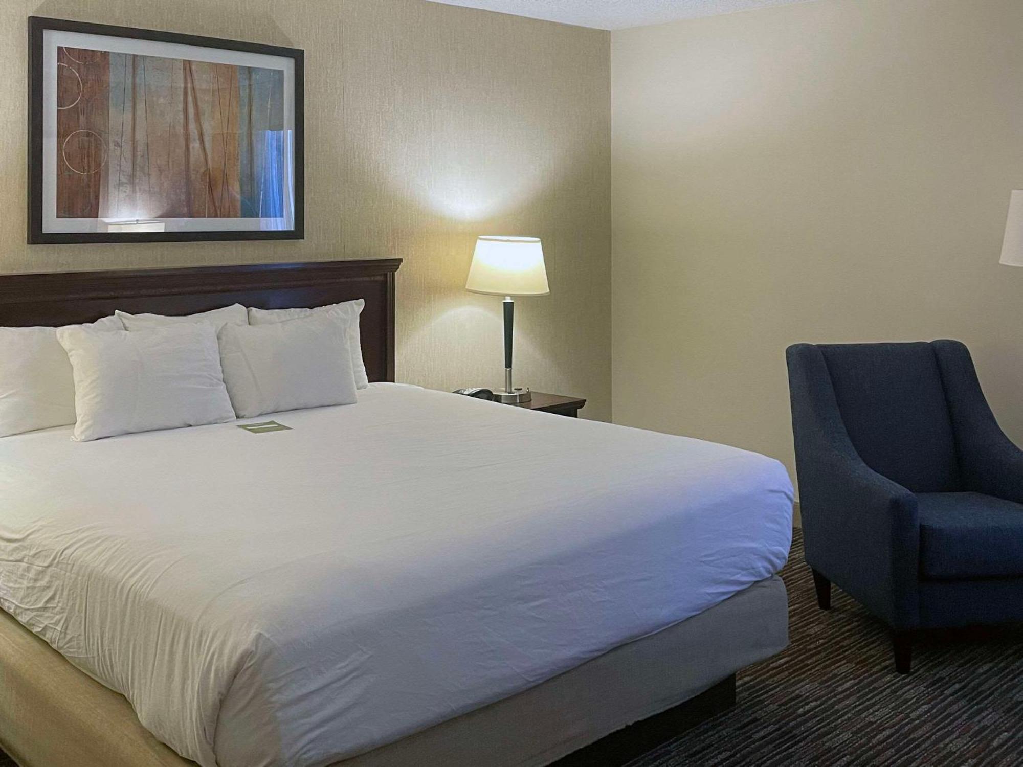 Prado Hotel By Choice Hotels Риджланд Екстериор снимка