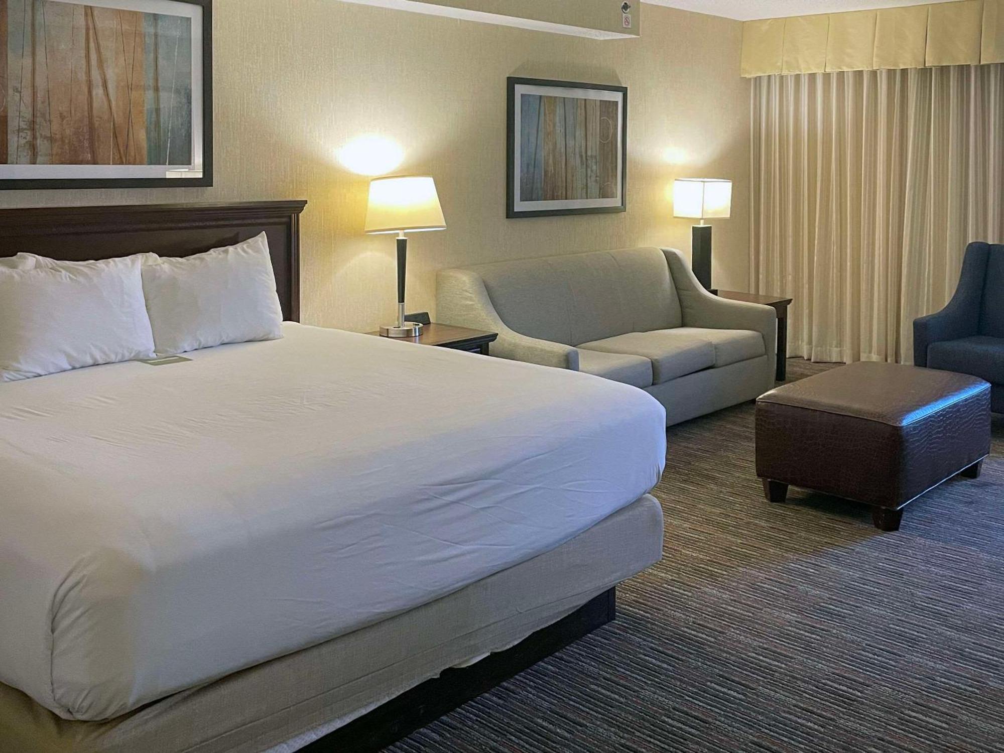 Prado Hotel By Choice Hotels Риджланд Екстериор снимка