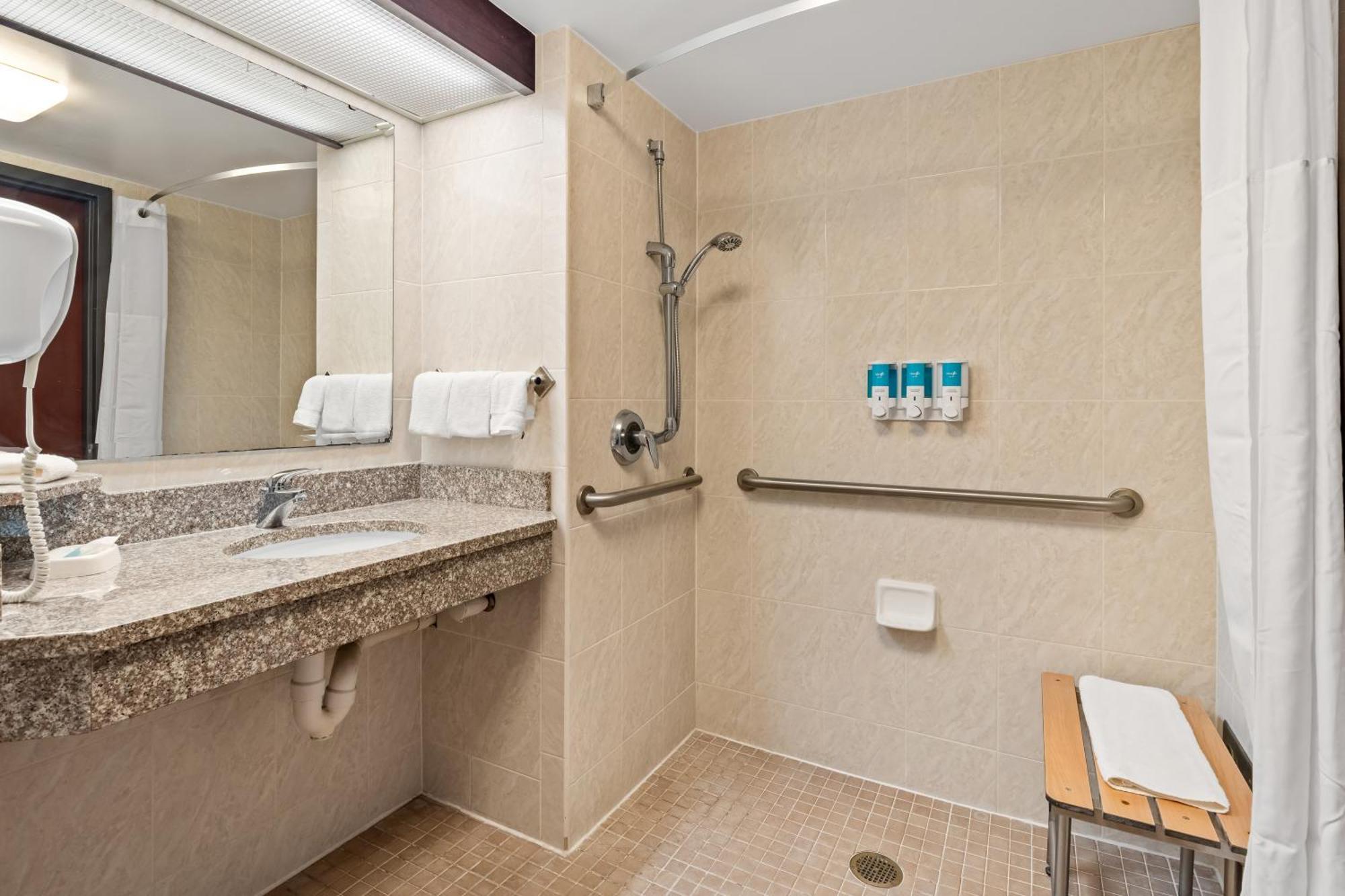 Prado Hotel By Choice Hotels Риджланд Екстериор снимка