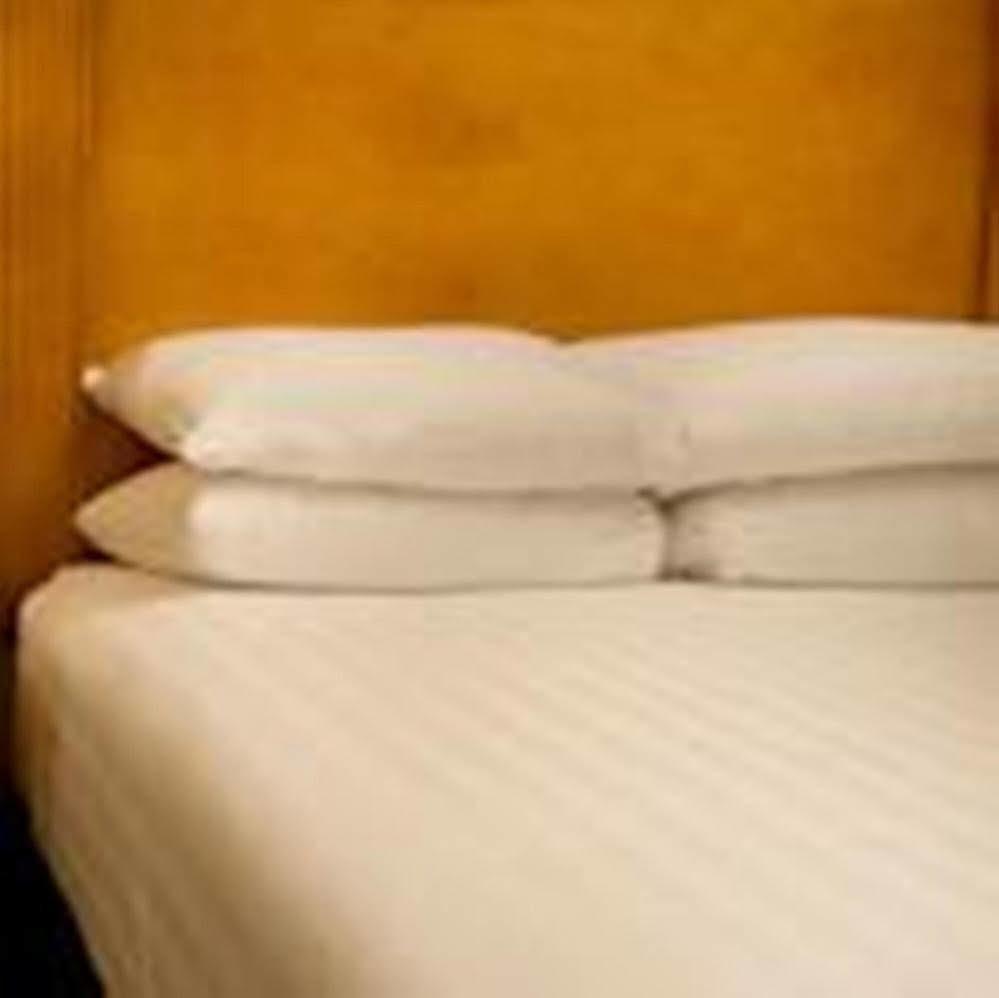 Prado Hotel By Choice Hotels Риджланд Екстериор снимка